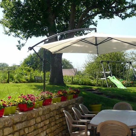 Gite De La Cour Vautier Mandeville-en-Bessin Exterior foto