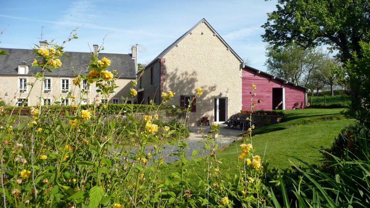 Gite De La Cour Vautier Mandeville-en-Bessin Exterior foto